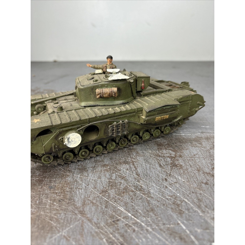 1/35 Built Painted British Churchill Crocodile Flamethrower Tank BRITON W/Figure - Picture 5 of 13